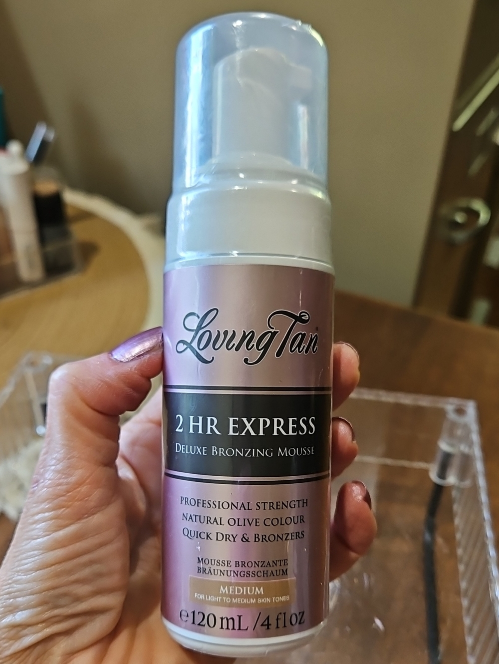New & Sealed 2 HR Express Deluxe Bronzing Mousse — Medium